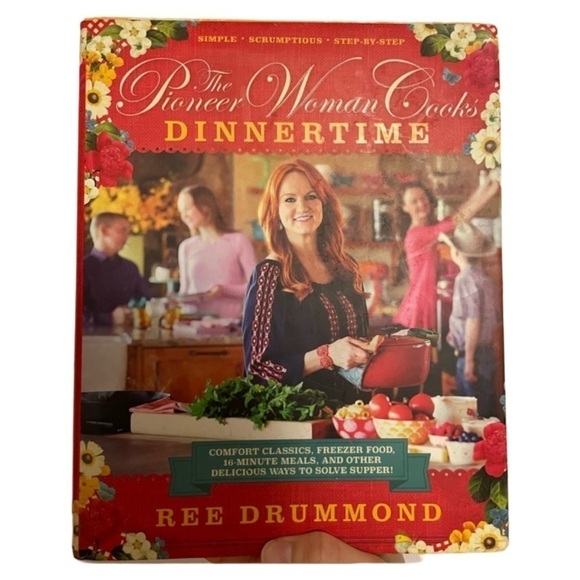 The Pioneer Woman Hardback Cookbook - Picture 1 of 5